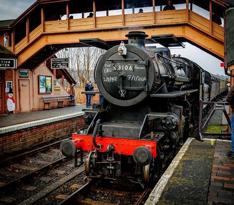 43106 The Flying Pig on last day in Steam 202443106 The Flying Pig on last day in Steam 2024 Anthony Carwithen (1)