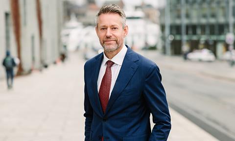 221209_Emil Eike original