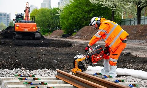 a2ea494e-86d0-4350-9864-f7f6dbc4f0bc