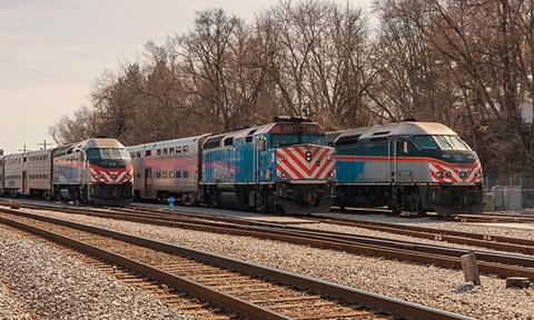 Metra,Commuter,Trains,In,The,Fox,Lake,,Il,Depopt,Waiting