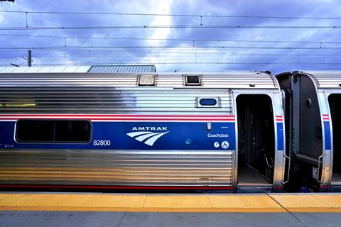 Washington,Dc,-25,May,2015-,A,Northeast,Regional,Train,From