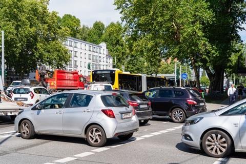 shutterstock_2672803215