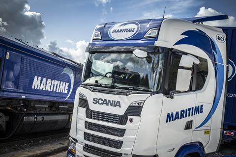 Maritime_Terminal_Train