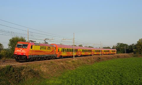 Arenaways treno 2010 completo_RID