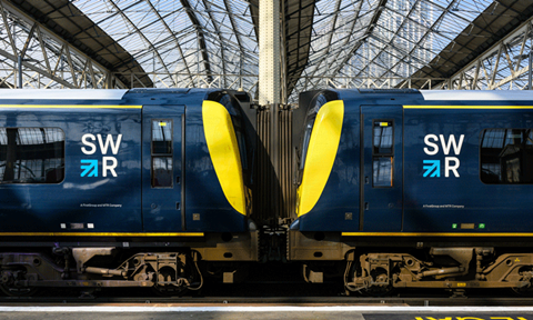 shutterstock_2530790051