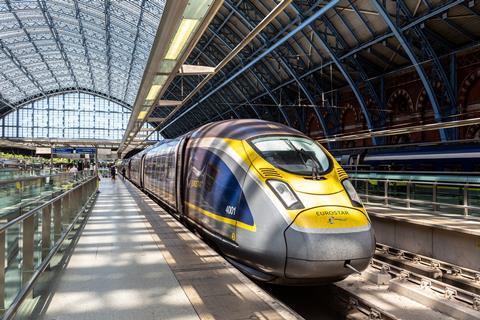 London,,Uk,-,June,17,,2022:,Modern,The,Eurostar,High