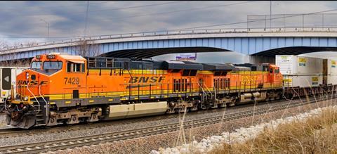 BNSF train