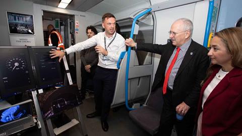 Demo of digital signalling