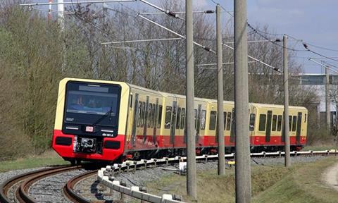 71666735-e34e-4f23-ae92-9408873c6a43-high