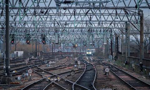 tracks-at-manchester-piccadilly-railway-station (1)